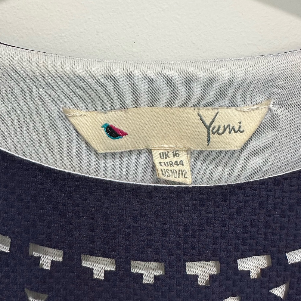 YUMI size 16 navy dress with elasticated cinched waist - Picture 5 of 6